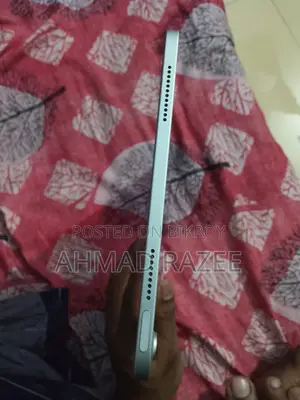 Apple iPad Wi-Fi 128 GB Silver