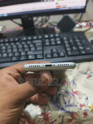 Apple iPhone 7 128 GB Silver