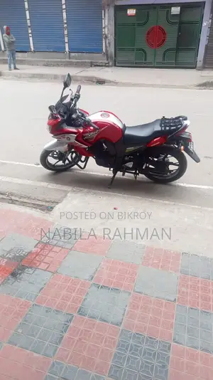 Yamaha FZ 2015 Red