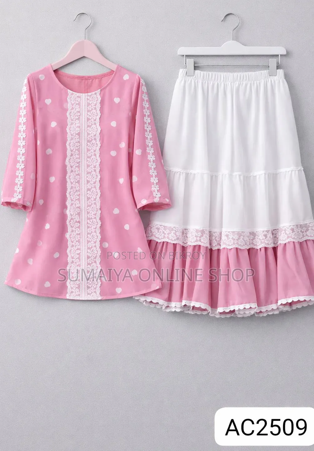 Trendy Ladies Tops and Skirt Set