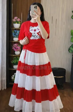 Stylish Skirt and T-Shirt Set