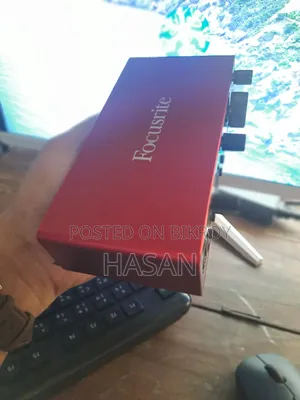 Focusrite 2i2 Scarlett Studio Combo 3rd Gen