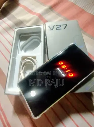 Vivo V27 128 GB Blue