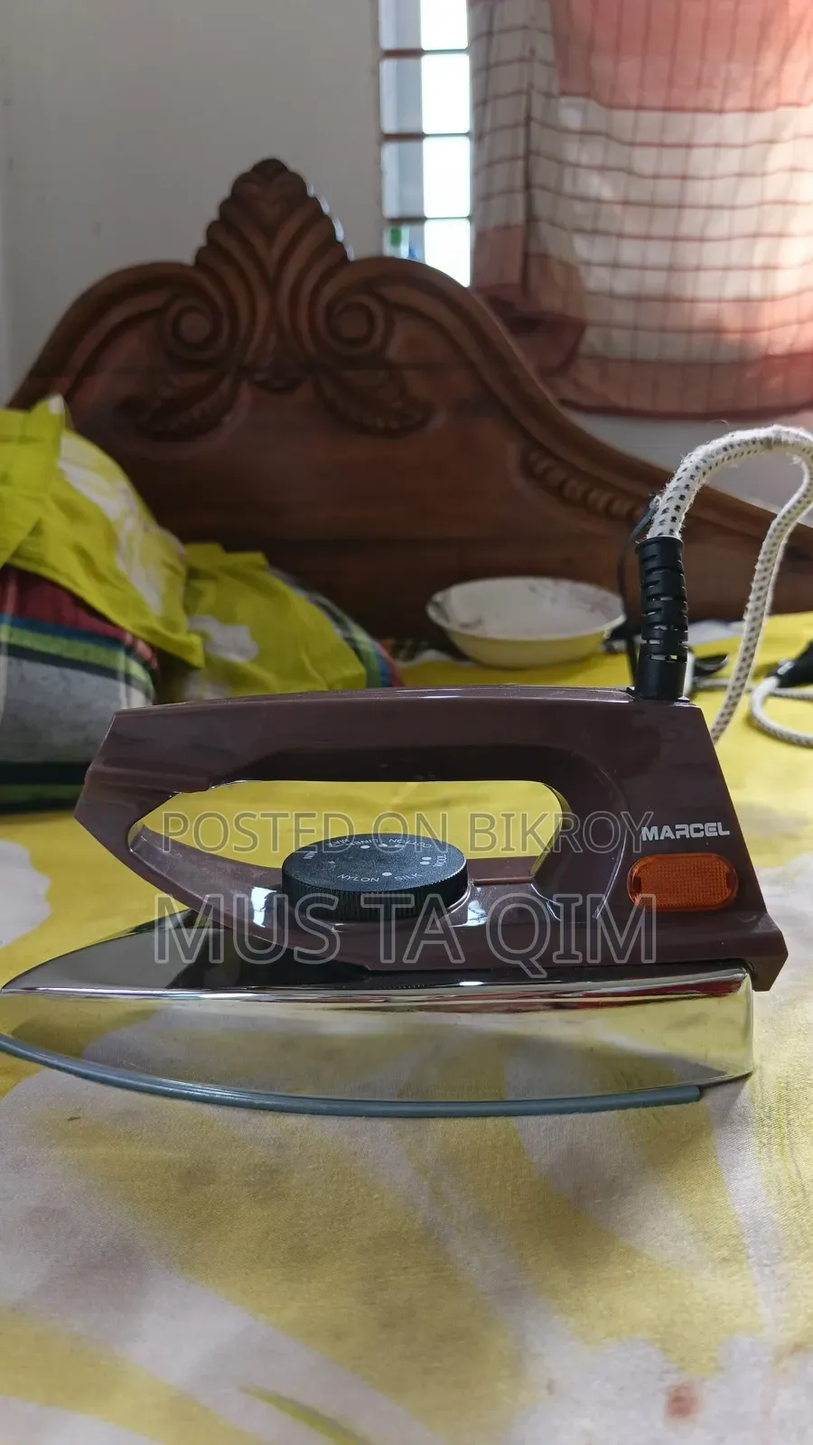 ব্র্যান্ড নিউ ইস্ত্রি