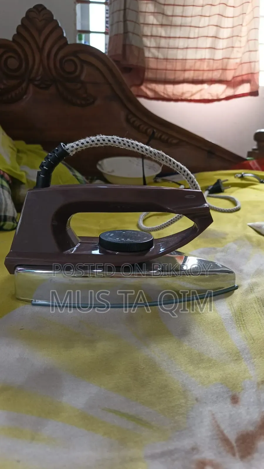 ব্র্যান্ড নিউ ইস্ত্রি