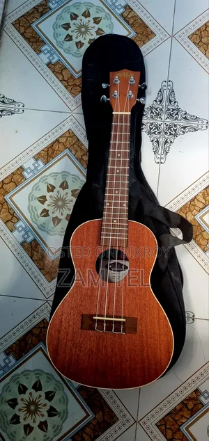 Ukulele 24 inch