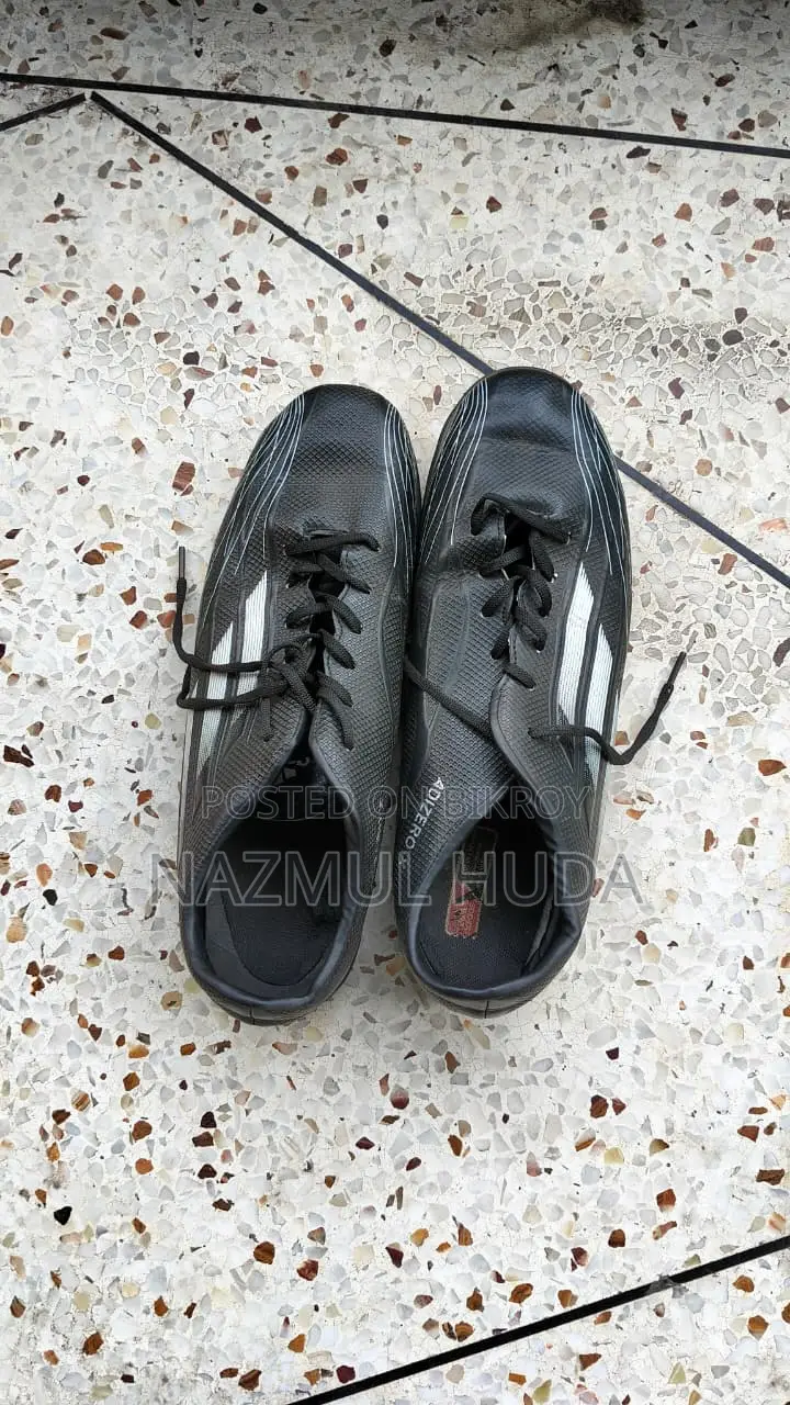 Football Shoes Anti-Slip (Black Color)