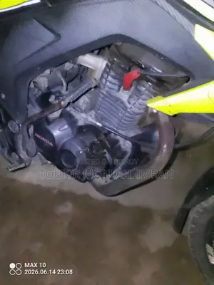 হোন্ডা হর্নেট ২০১৯ কালো