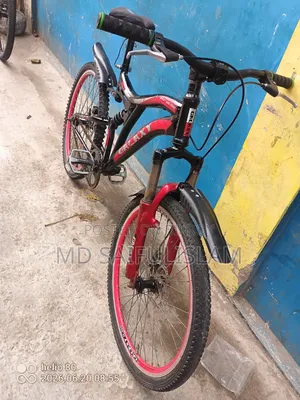 A bicycle will be sold at Sadar Road