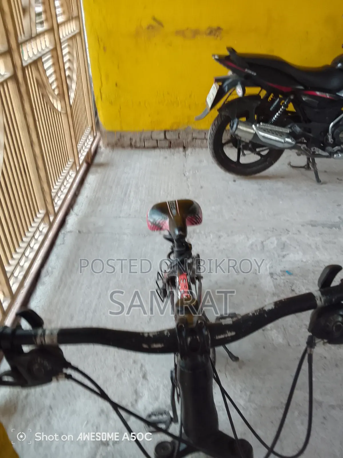 Bicycle in very good and fresh condition