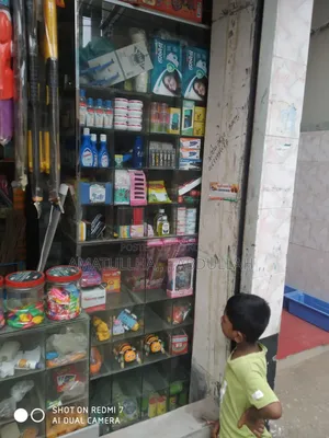 কাঁচের ডিসপ্লে বিক্রি করা হবে।