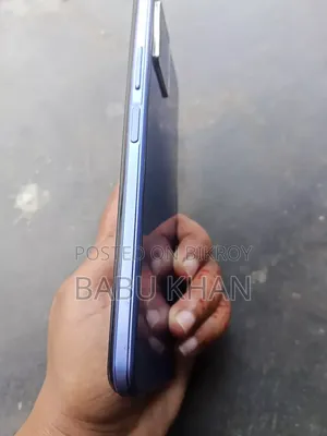 Vivo Y21 64 GB Blue