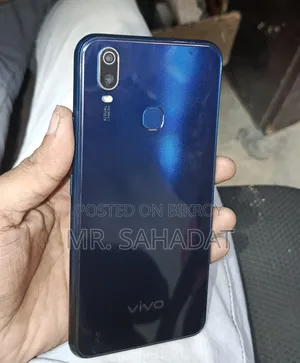 New Vivo Y11 32 GB Blue