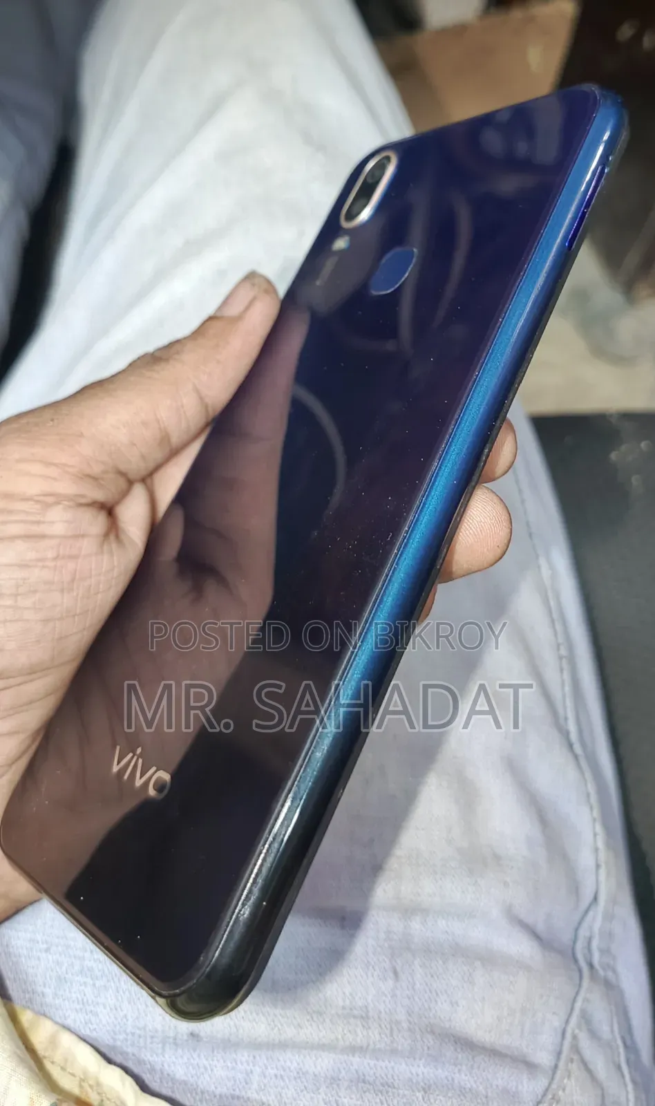 New Vivo Y11 32 GB Blue