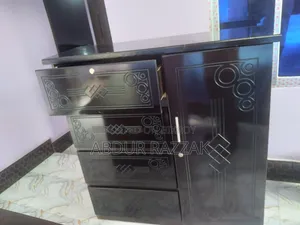 Wardrobe Sell (Only Whatsapp)