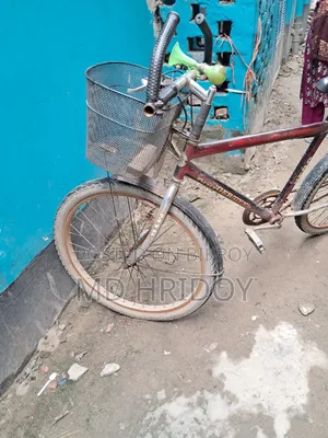 A good bicycle will be sold. Those who want to buy, please call.
