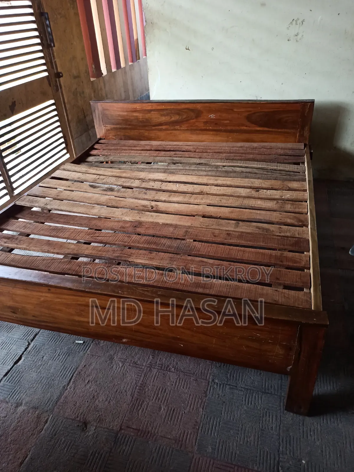 A 6/7 feet bed will be sold