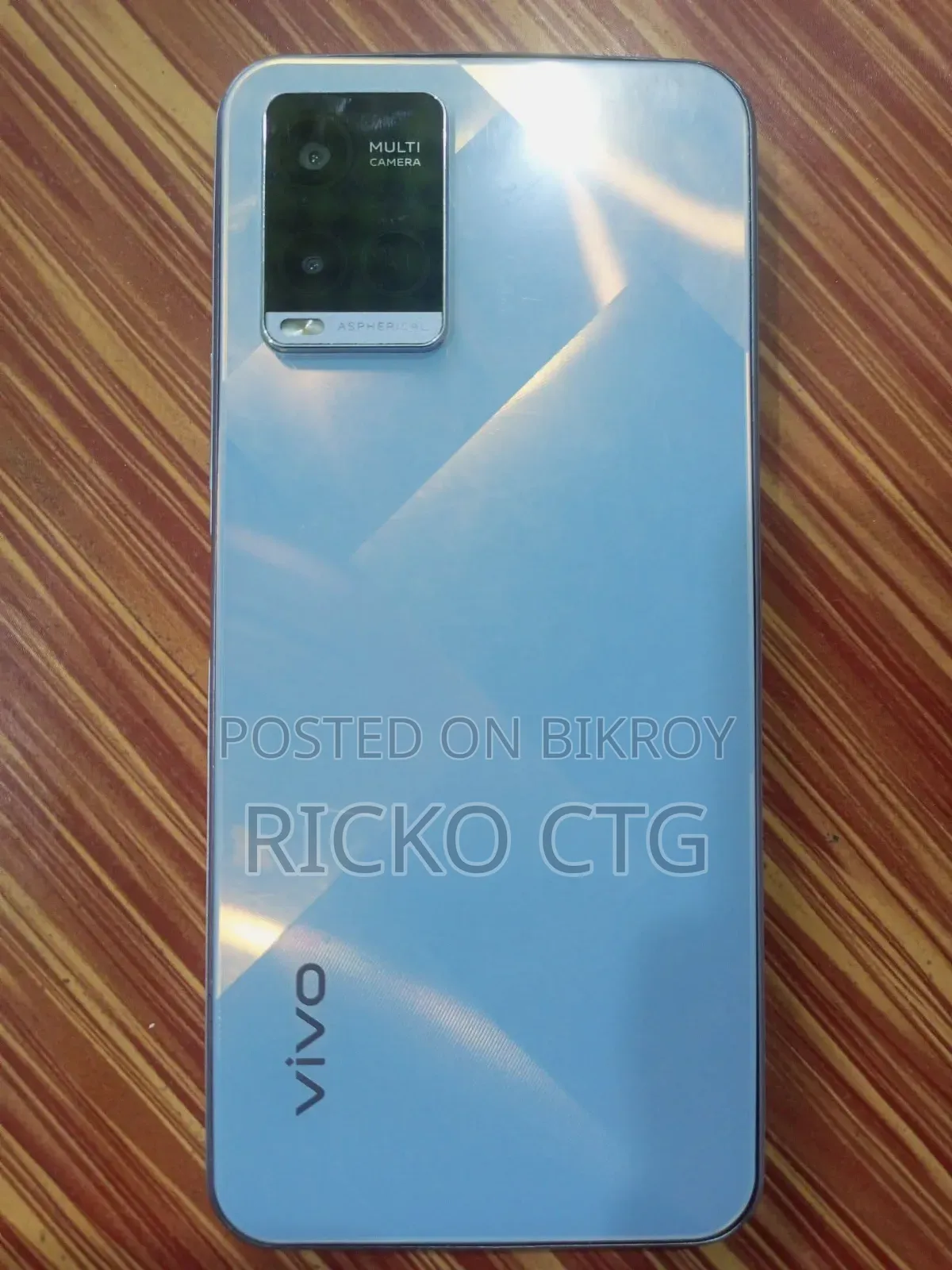 Vivo Y21 64 GB Blue