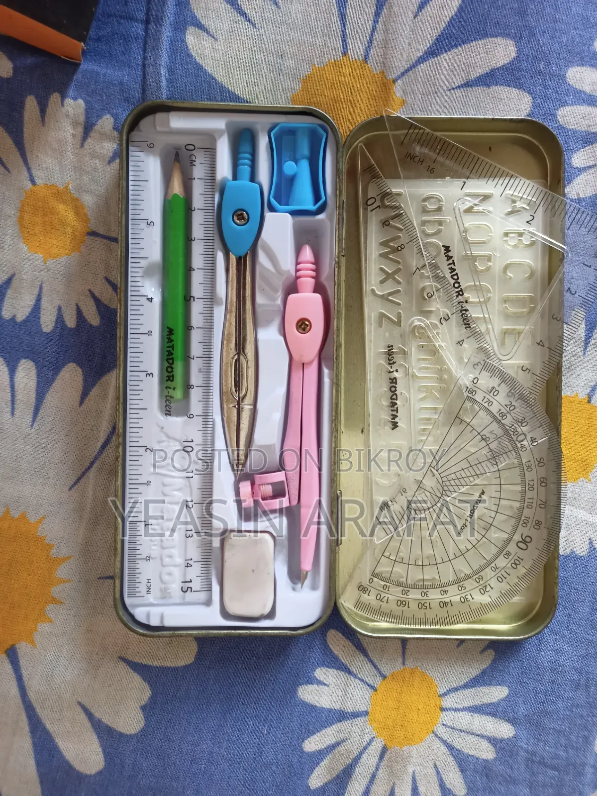 অরিজিনাল Casio Fx-991es Plus ক্যালকুলেটর + জ্যামিতি বক্স | ভালো অবস্থায়