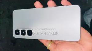 Infinix Hot 60i 128 GB Silver