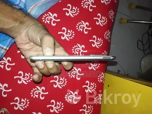 Vivo V20 128 GB White