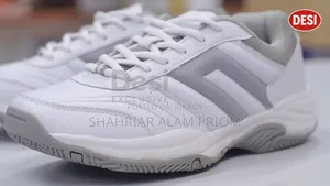 BMTF Sneaker Size 07/41