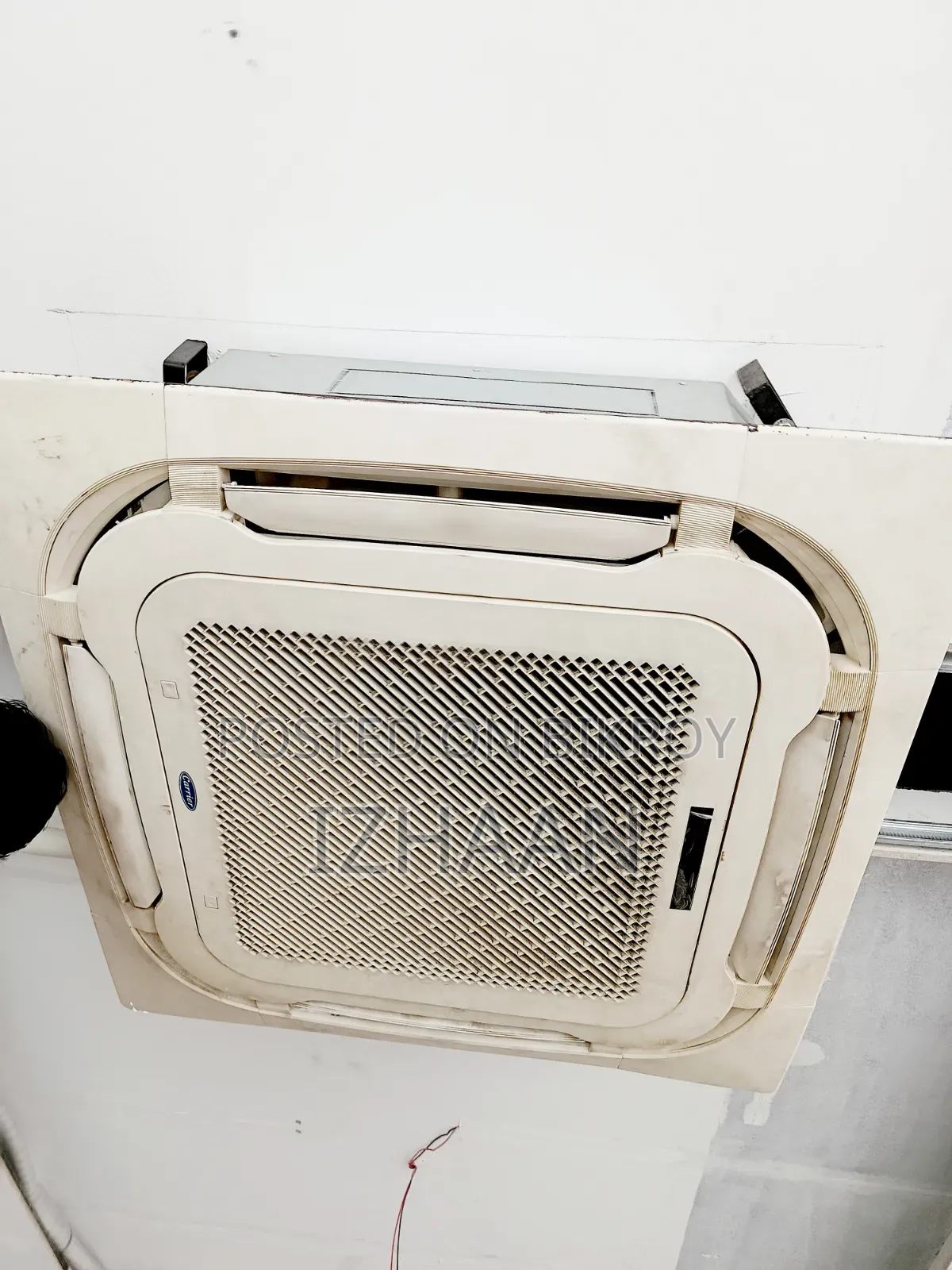Carrier 5 Ton Cassette AC in Good Condition