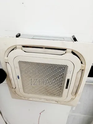 Carrier 5 Ton Cassette AC in Good Condition