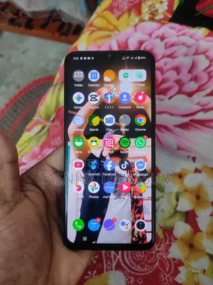 New Vivo Y31 128 GB Black