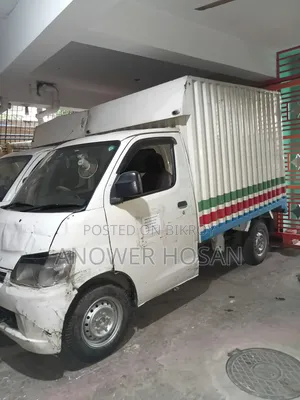 Toyota Noah 2010 White