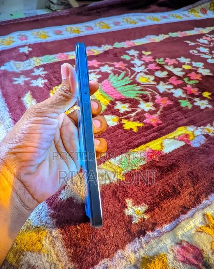 Oppo A18 64 GB Black