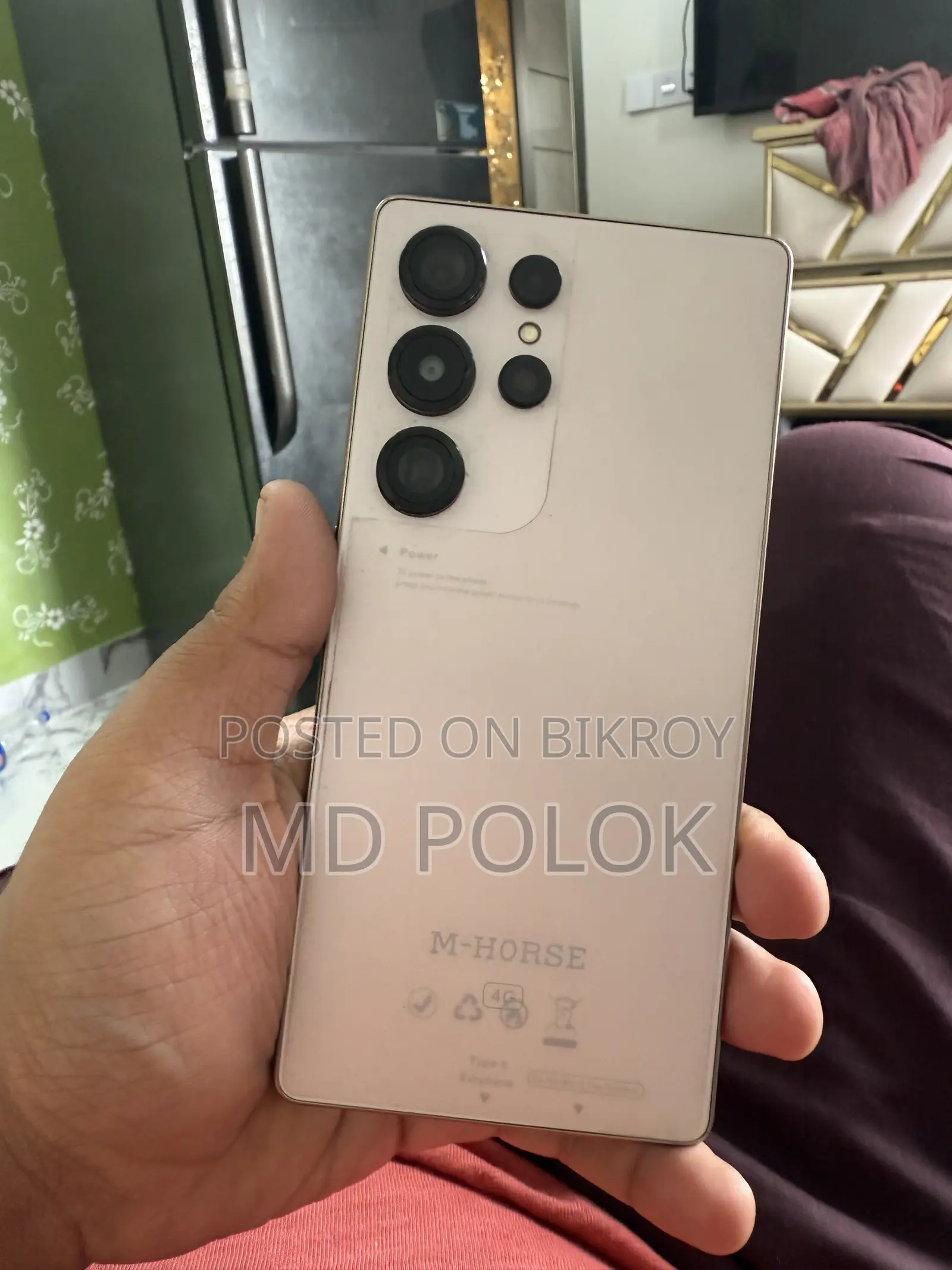 এম-হর্স বাটারফ্লাই ৩ ৬৪ জিবি সিলভার