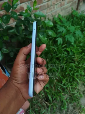 স্যামসাং গ্যালাক্সি এ১৩ ১২৮ জিবি