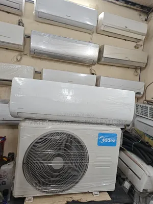 Media 1.5 Ton Non Inverter AC