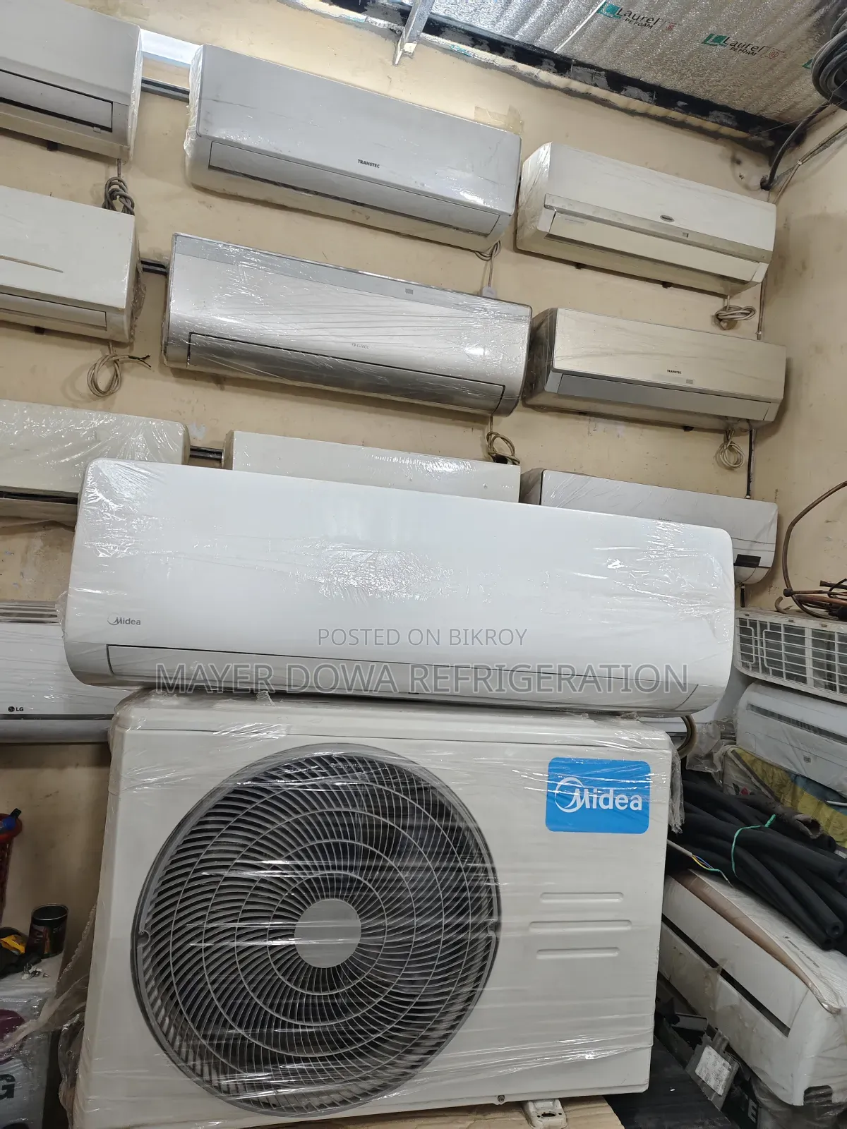 Media 1.5 Ton Non Inverter AC