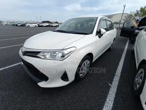 Toyota Axio 2021 White