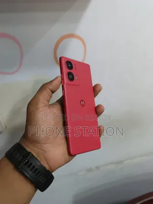 Motorola Moto G85 128 GB Pink