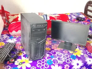 Desktop Computer Dell 8GB Intel Core M3 HDD 256GB