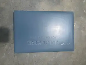 Laptop Lenovo 4GB Intel Core I3 HDD 1T