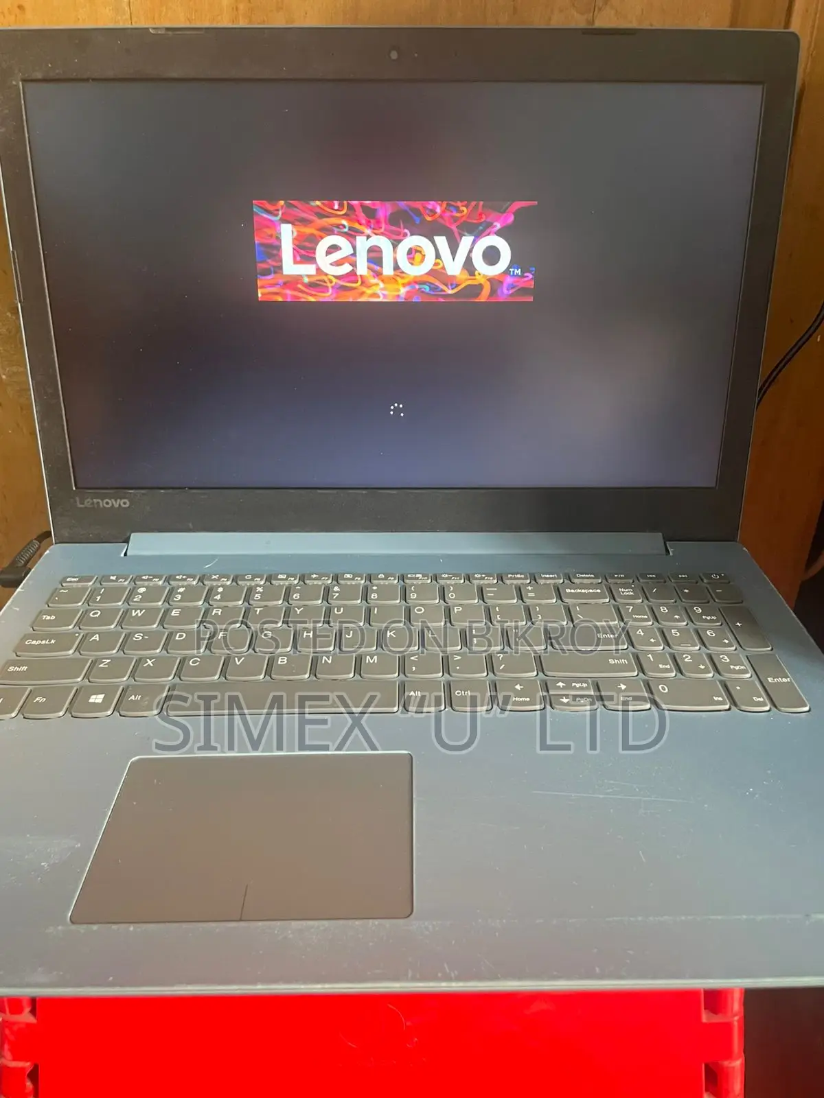 Laptop Lenovo 4GB Intel Core I3 HDD 1T