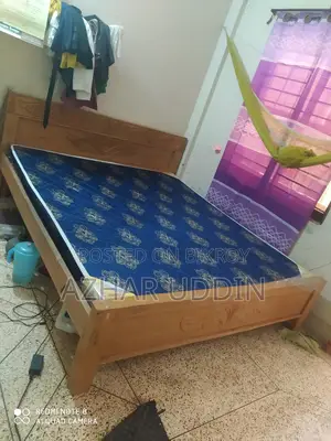 Bed and Mattress 6/7 feet