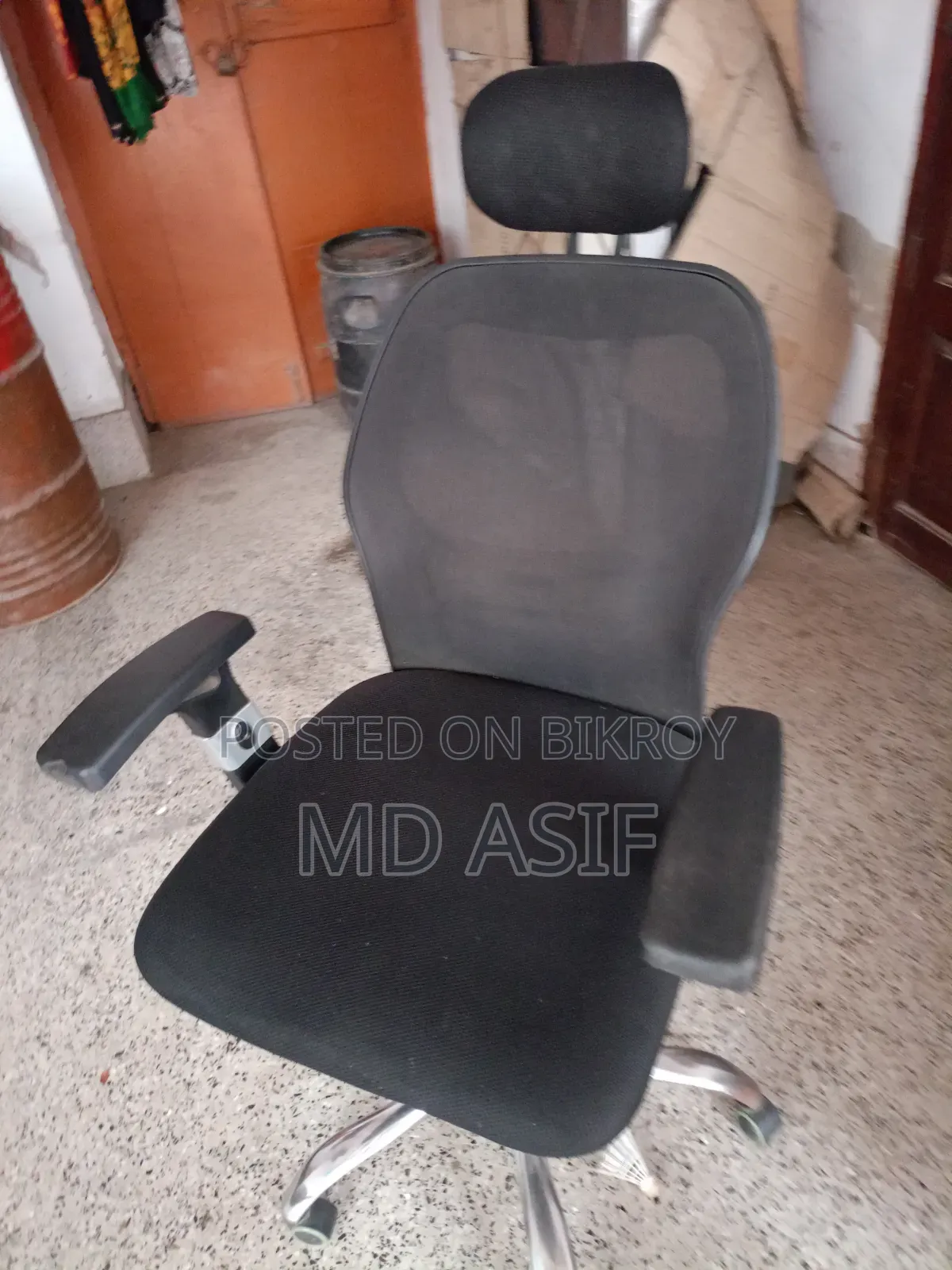 Af : CRV-C-815 Executive Swivel Chair - Black