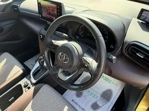 Toyota Yaris Cross 2021 Gold