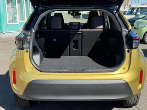 Toyota Yaris Cross 2021 Gold