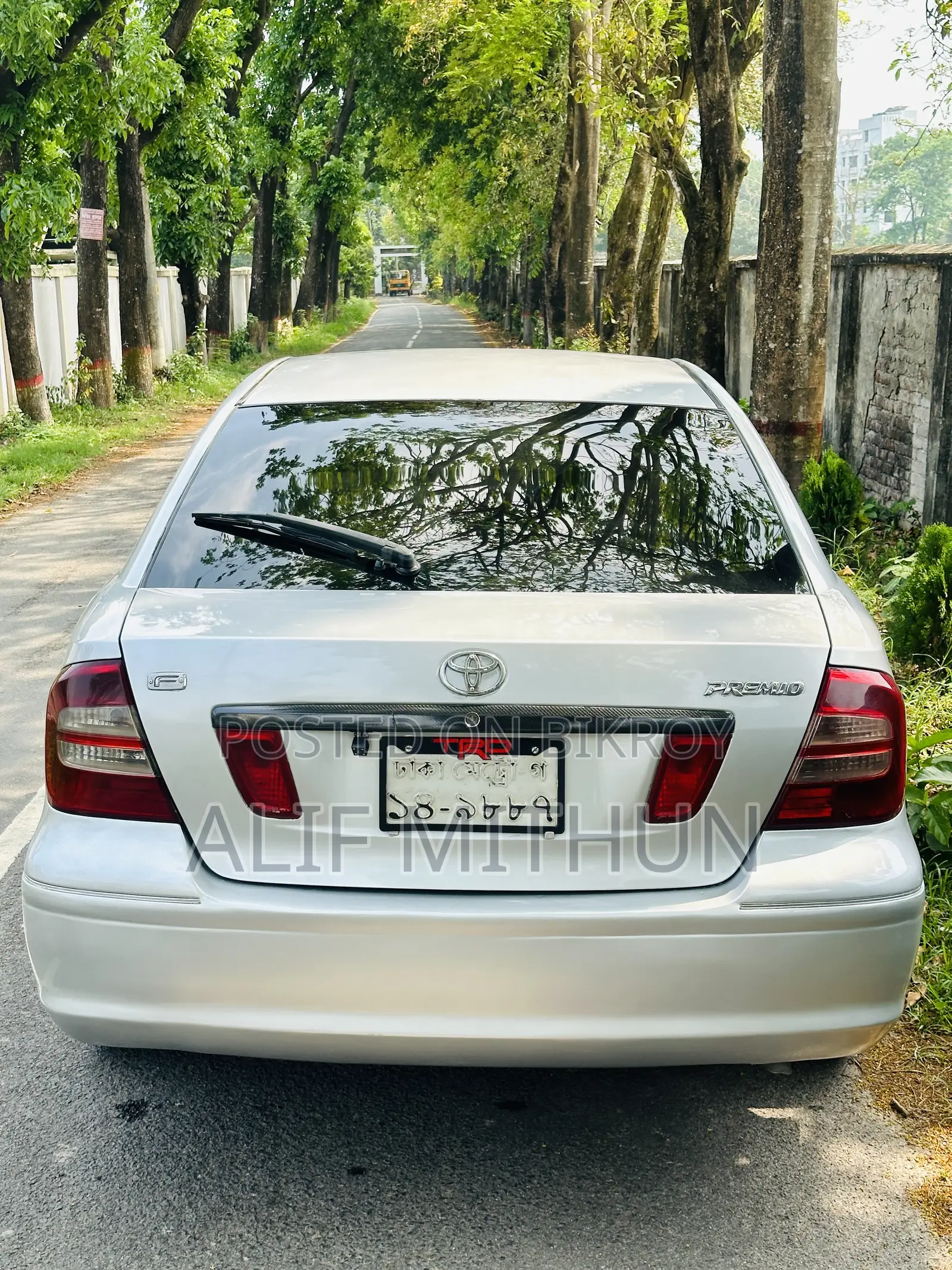 Toyota Premio 1.5 Front-Wheel Drive 2003 Silver