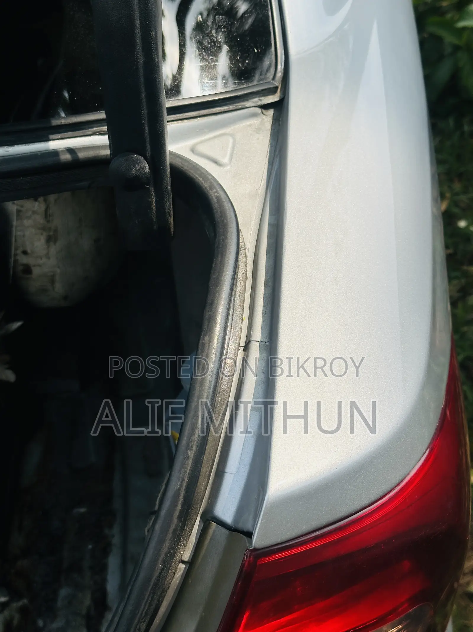 Toyota Premio 1.5 Front-Wheel Drive 2003 Silver