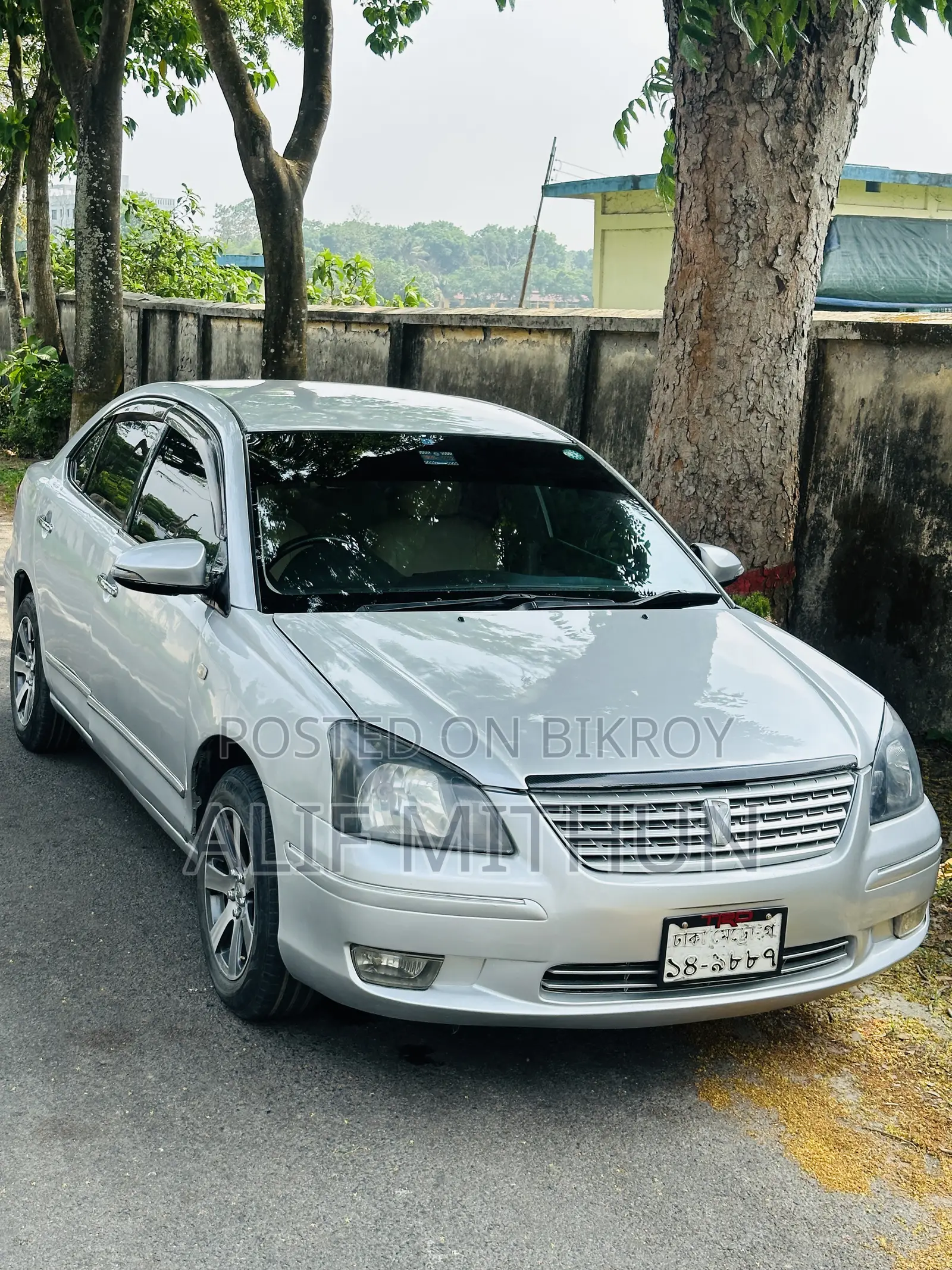 Toyota Premio 1.5 Front-Wheel Drive 2003 Silver