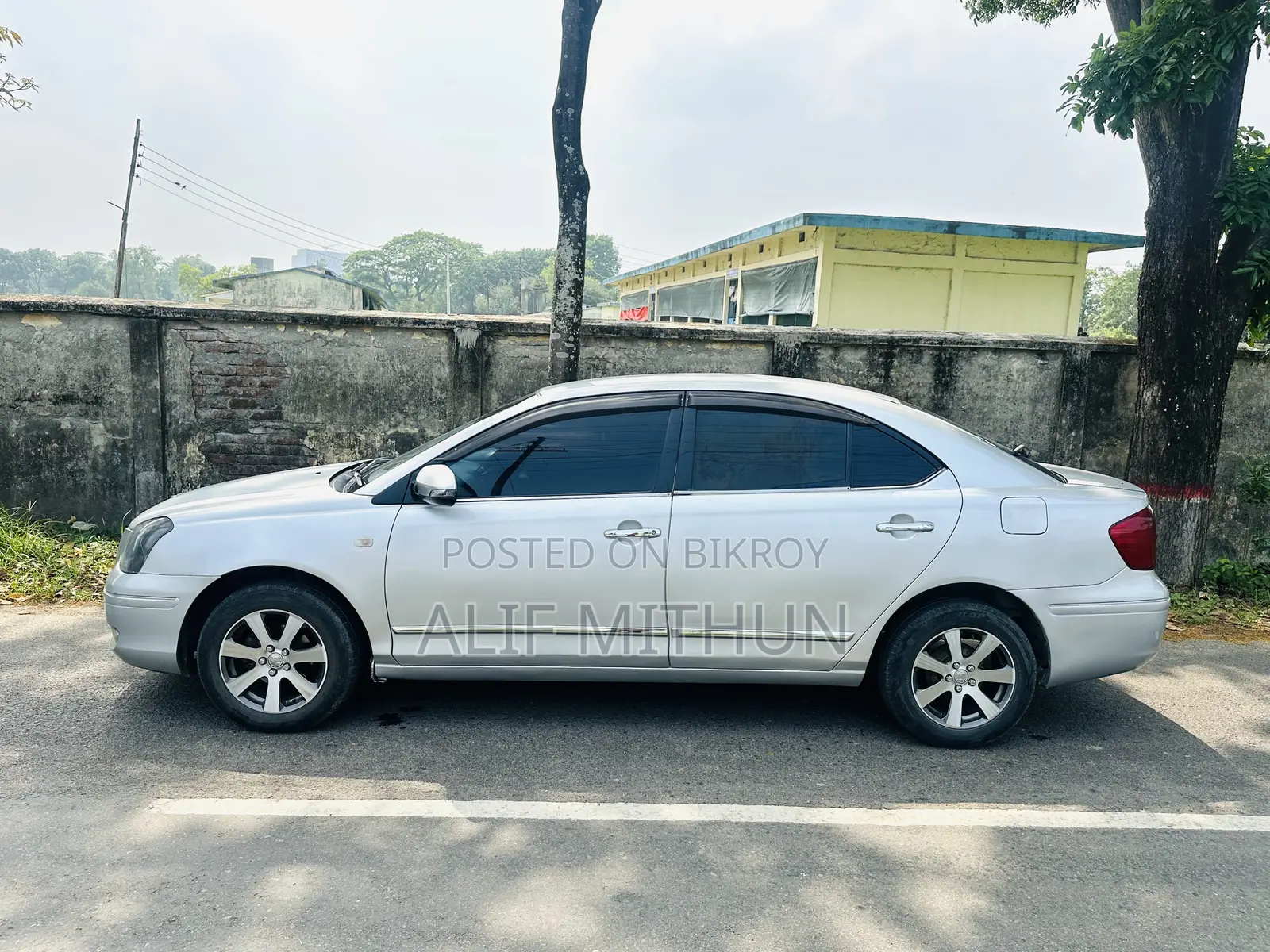 Toyota Premio 1.5 Front-Wheel Drive 2003 Silver