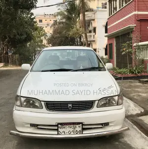 Toyota Corolla Automatic 1999 White