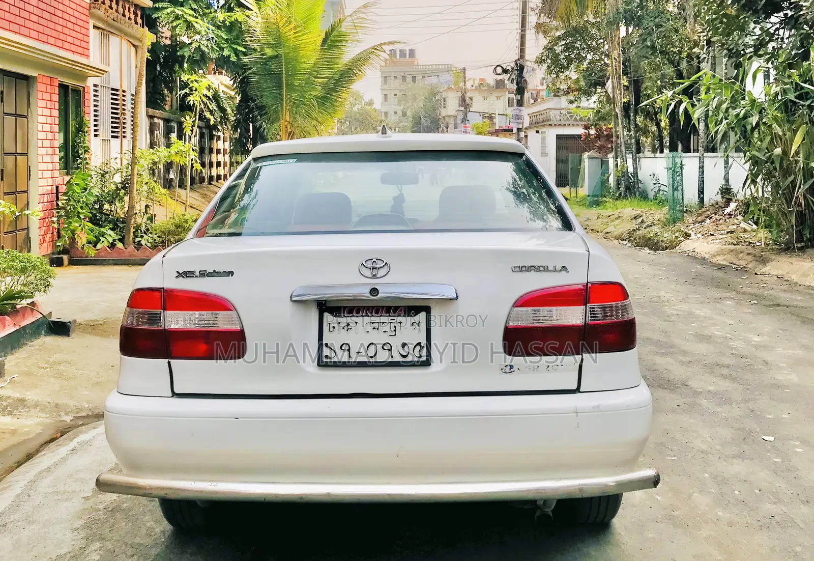 Toyota Corolla Automatic 1999 White